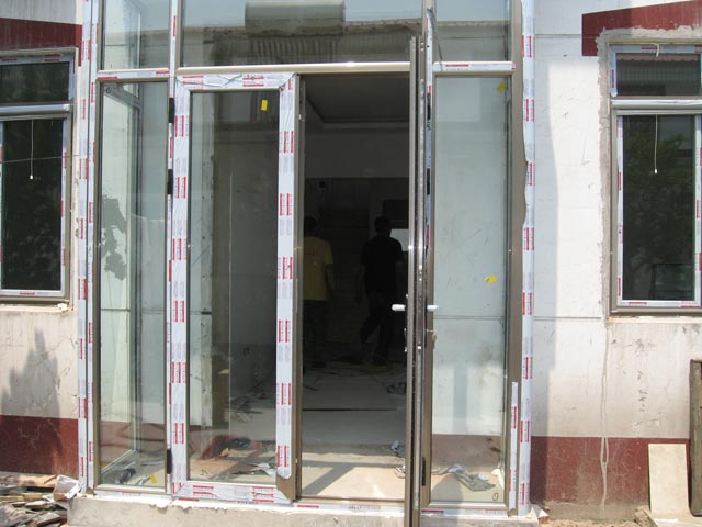 �d�l�����X�T